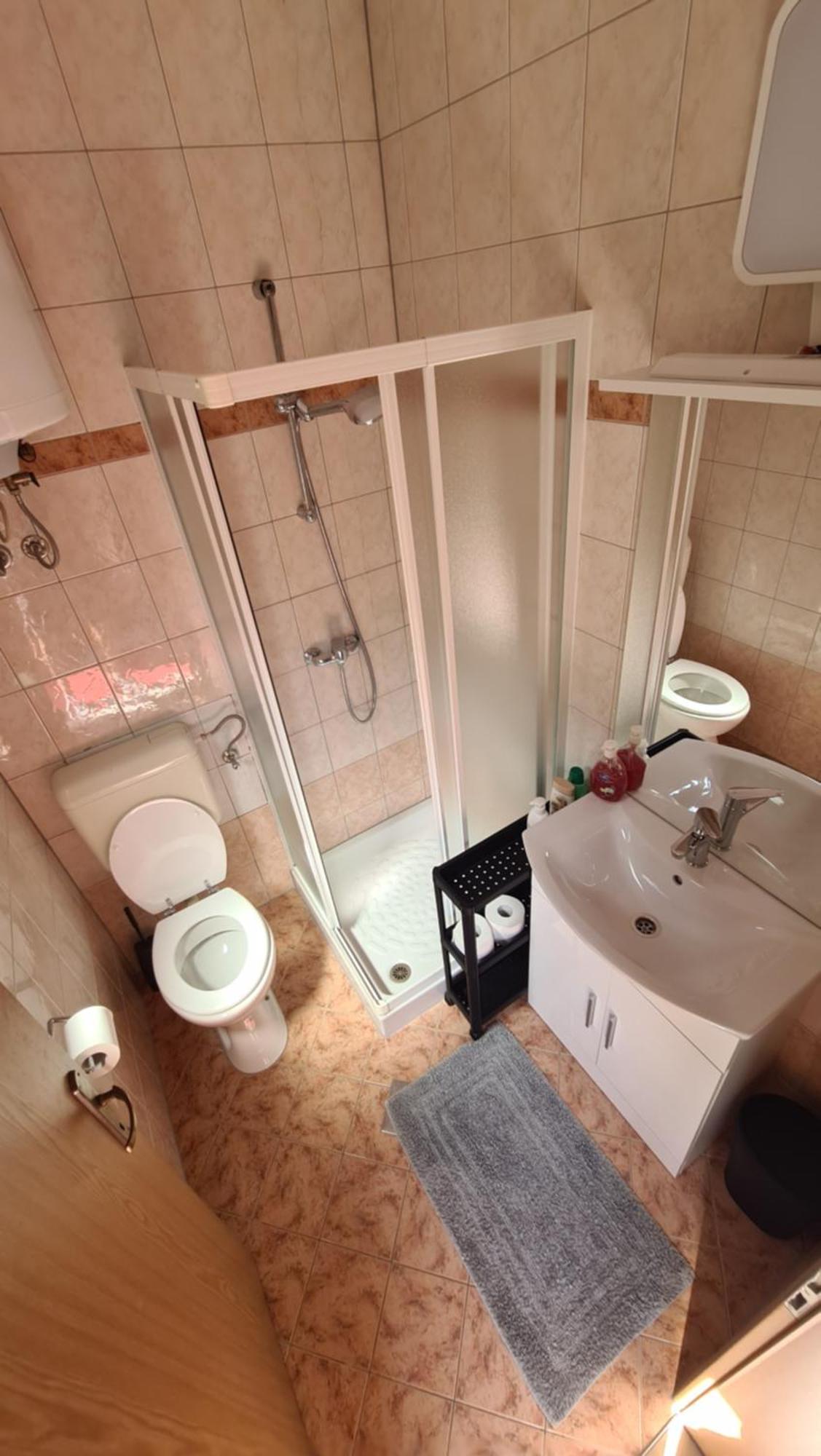 Brne Rooms Postojna Buitenkant foto