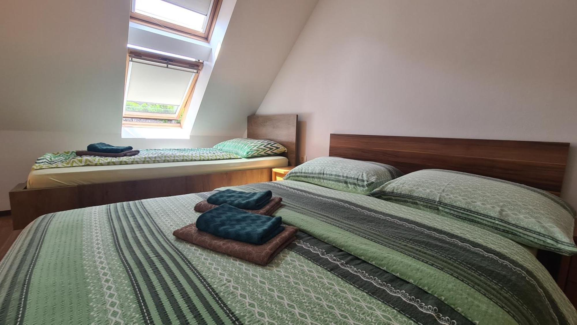 Brne Rooms Postojna Buitenkant foto