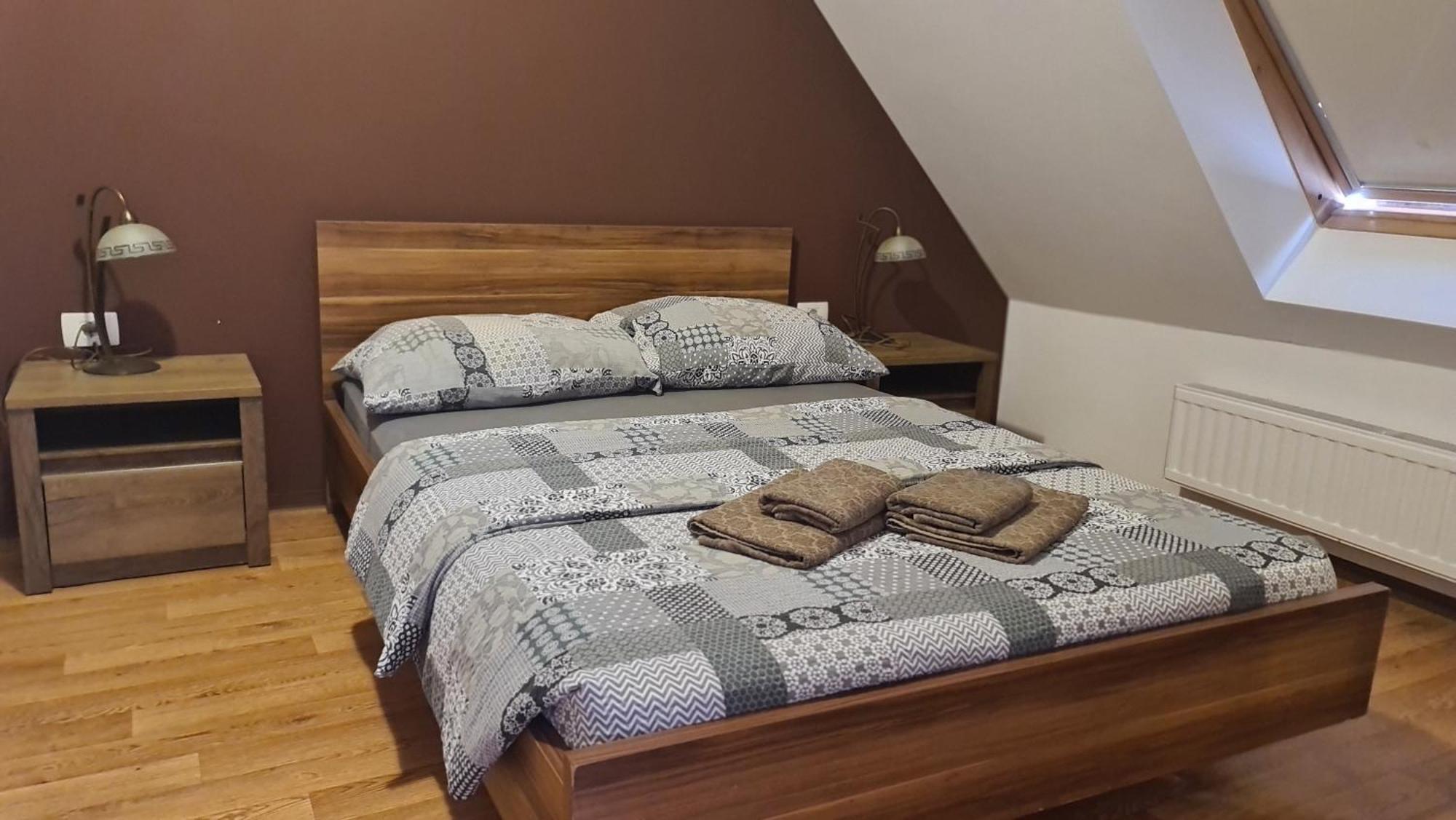 Brne Rooms Postojna Buitenkant foto