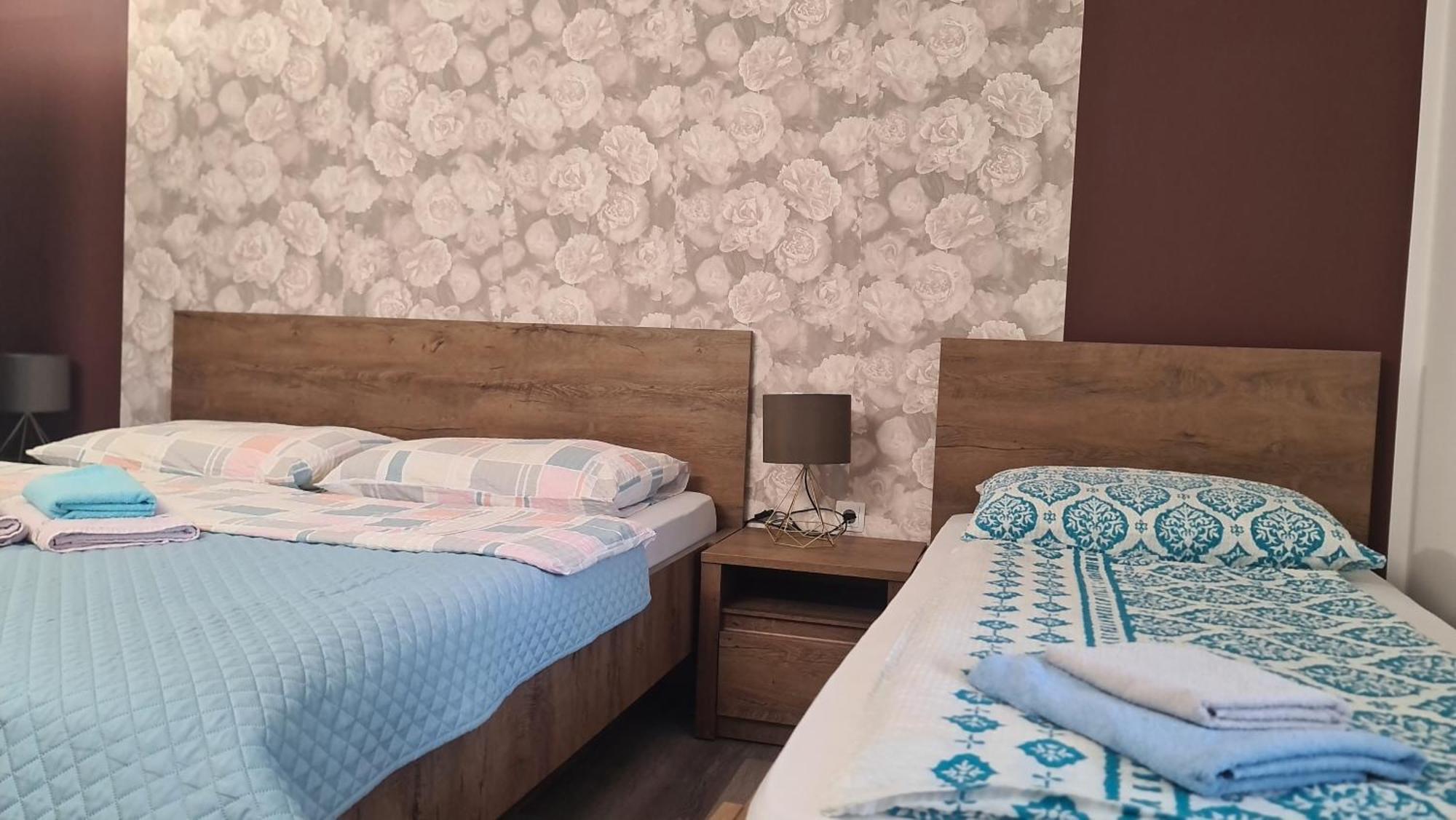 Brne Rooms Postojna Buitenkant foto